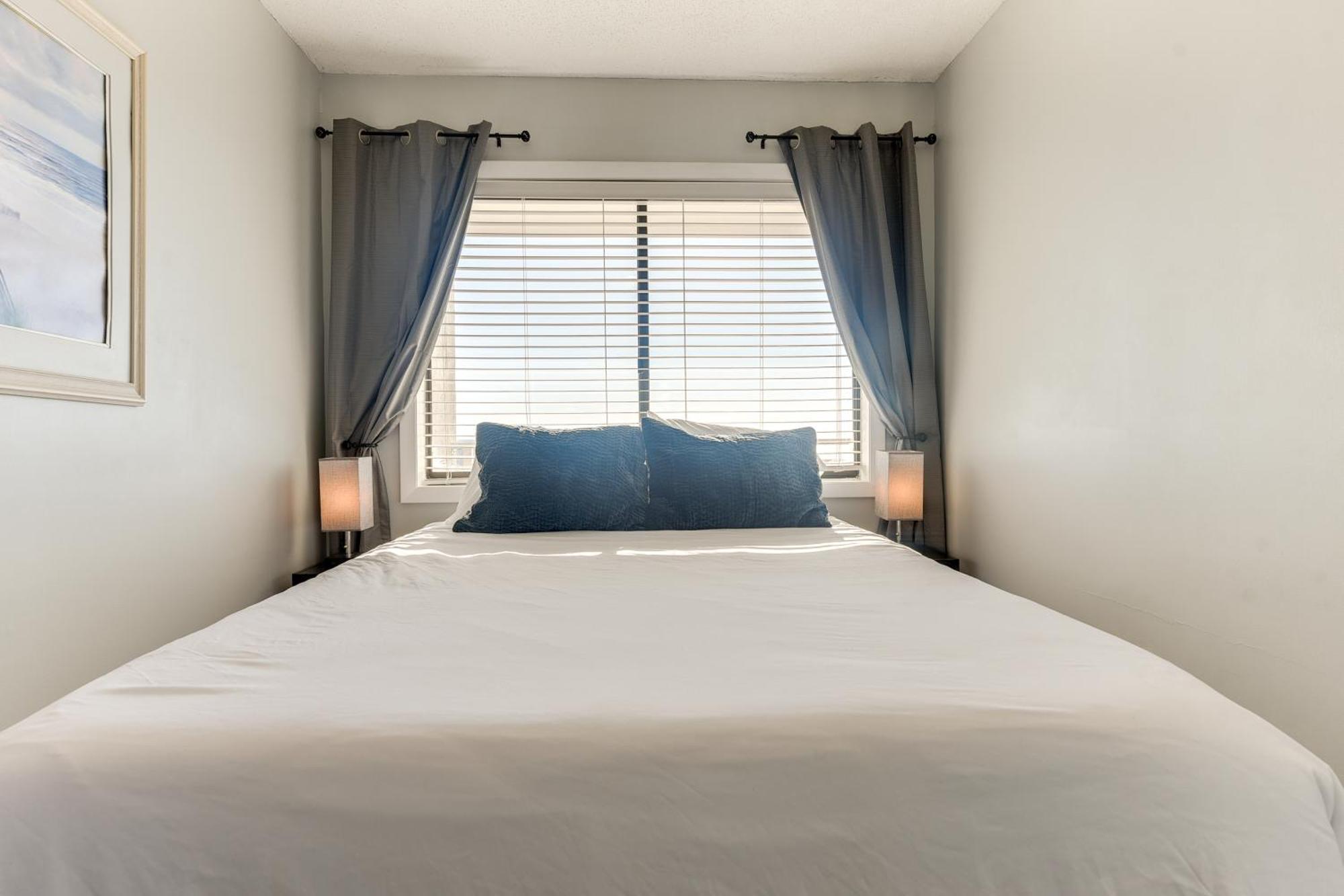 Oceanfront North Myrtle Beach Condo With Indoor Pool 외부 사진