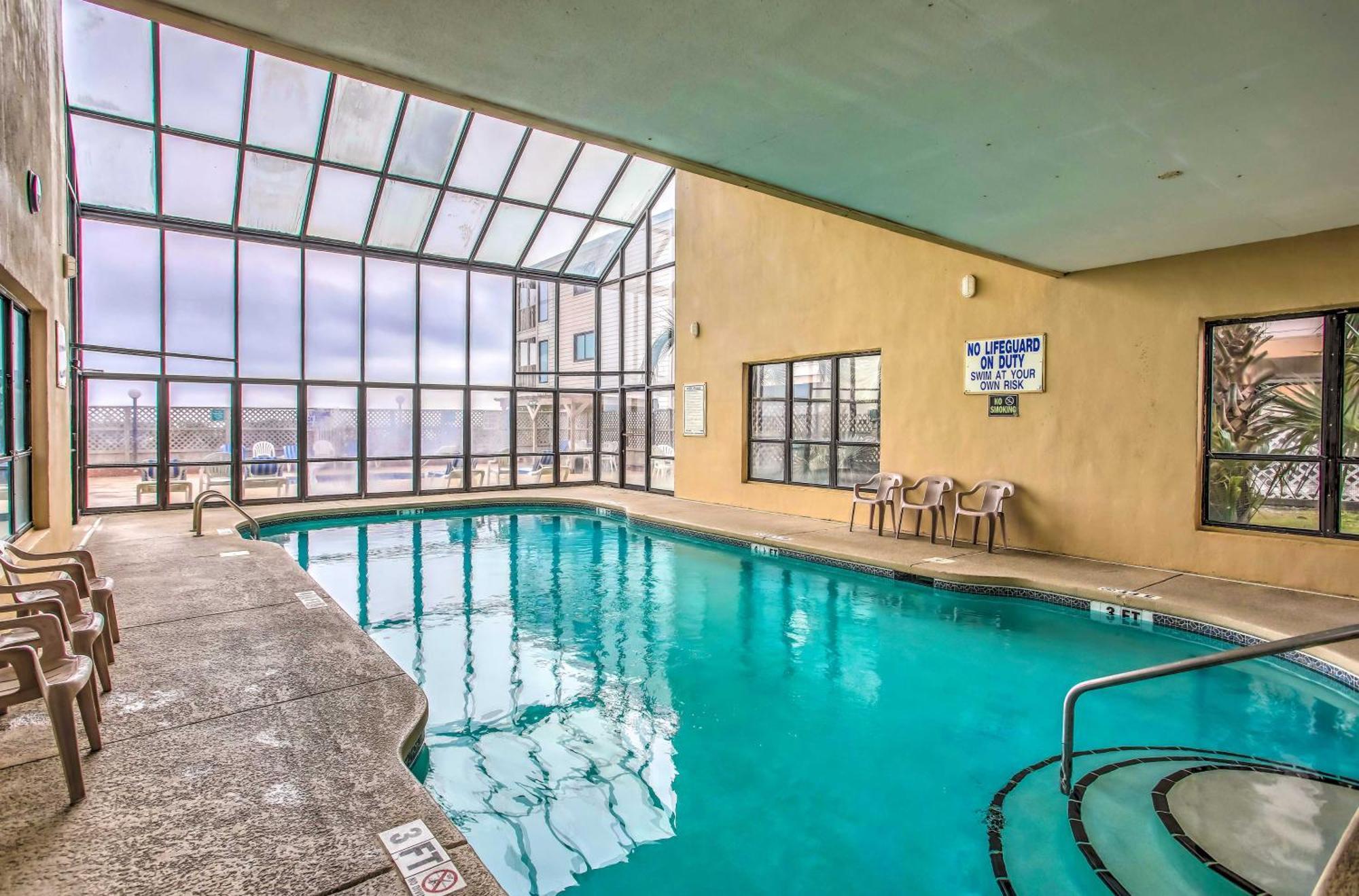 Oceanfront North Myrtle Beach Condo With Indoor Pool 외부 사진